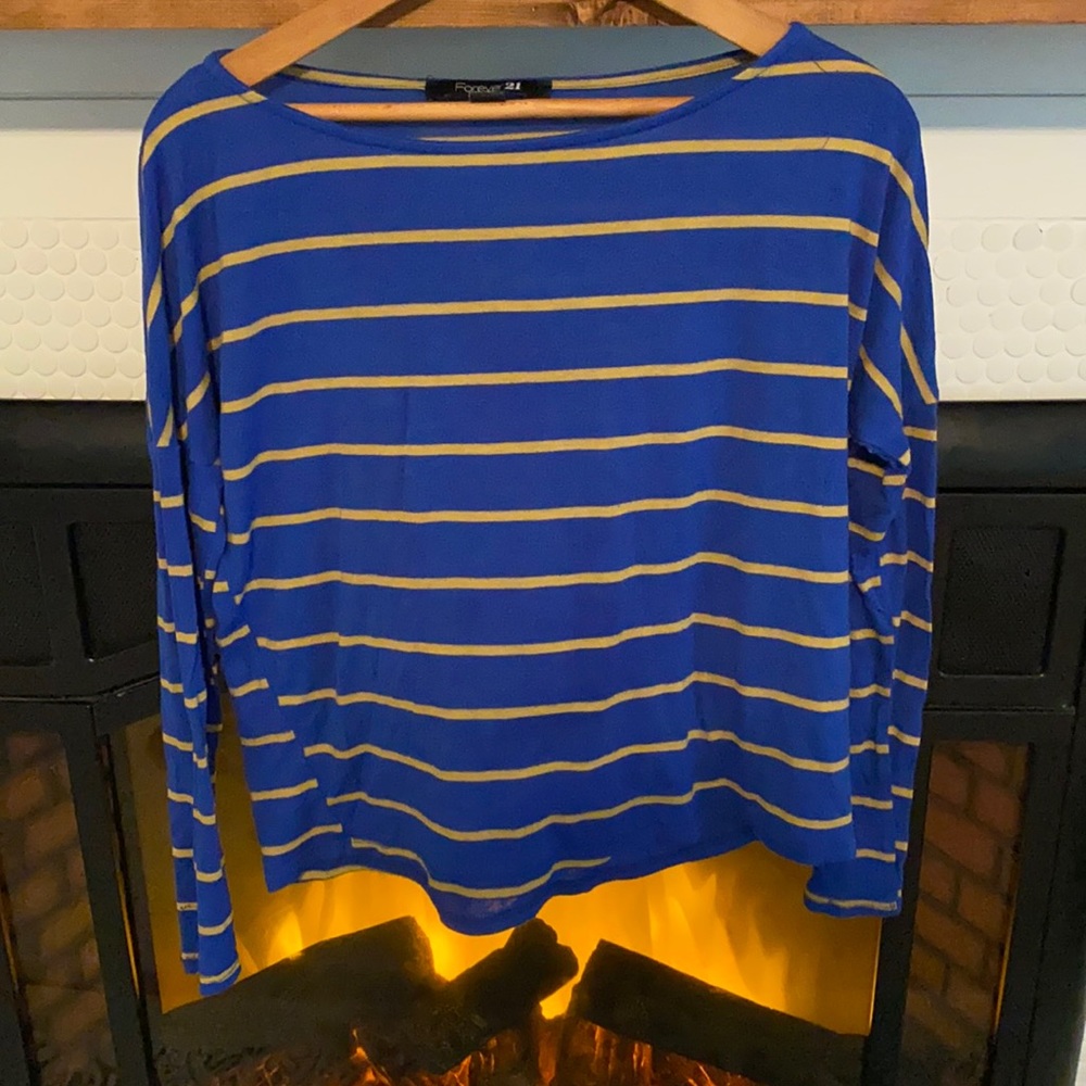 Boat neck soft shirt